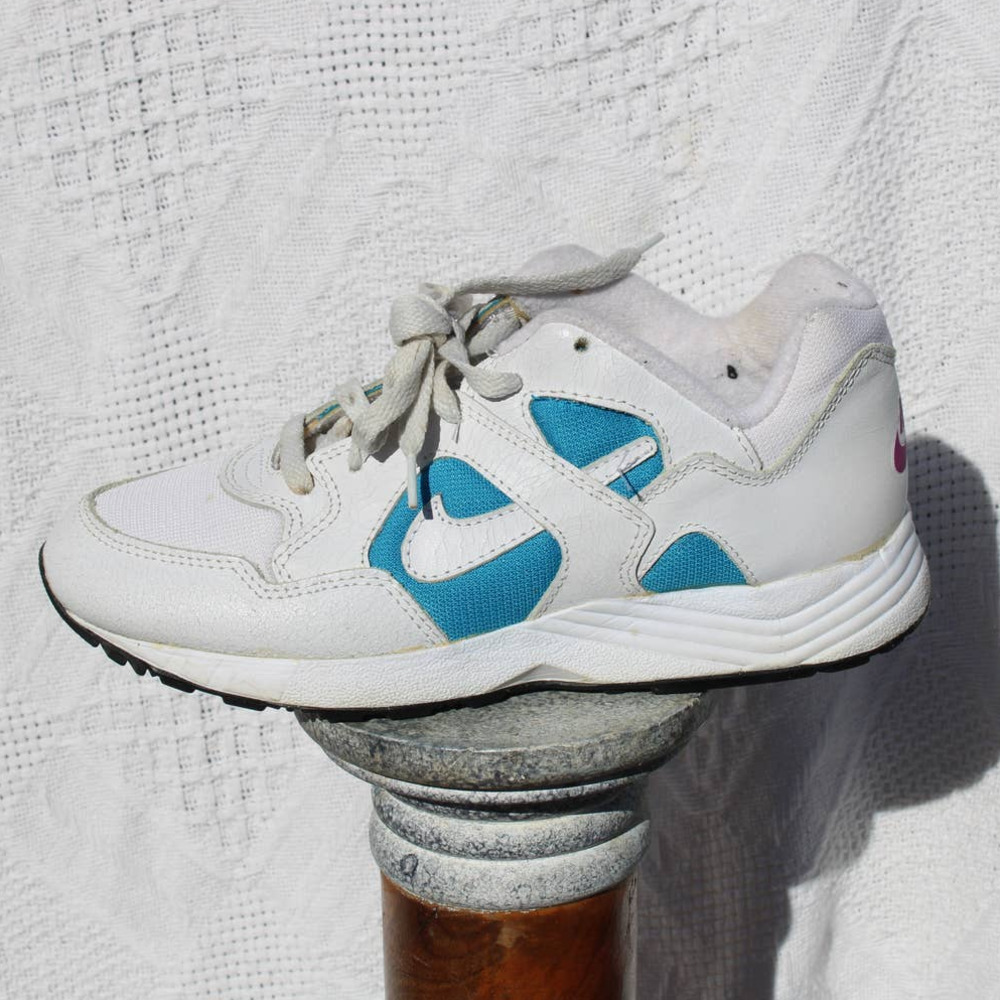 Vintage 1995 Nike Regrind Running shoe teal pink Size 8w